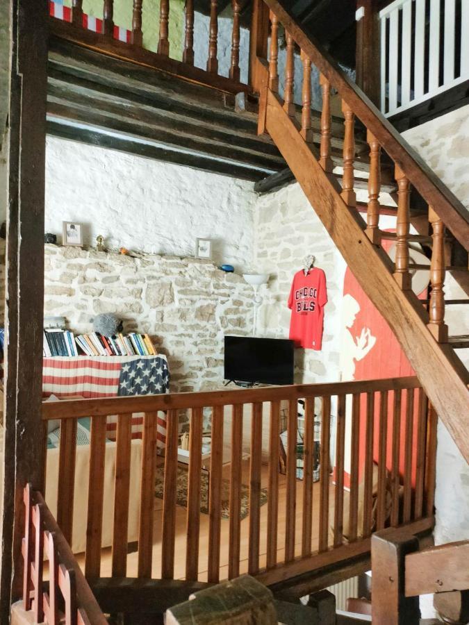 Le Cloitre Lägenhet Dole Exteriör bild