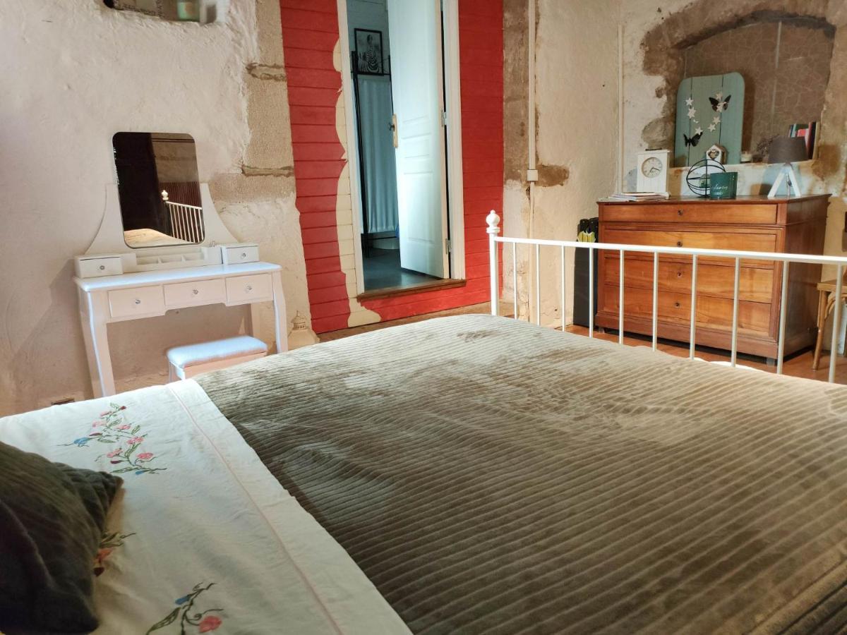 Le Cloitre Lägenhet Dole Exteriör bild