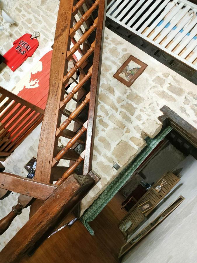 Le Cloitre Lägenhet Dole Exteriör bild