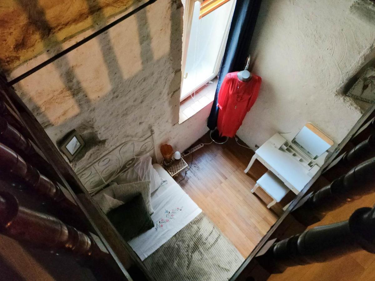 Le Cloitre Lägenhet Dole Exteriör bild